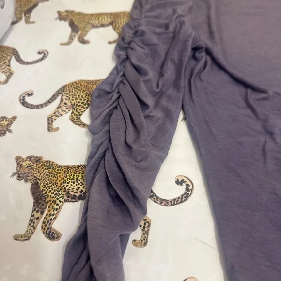 Gucci lavender blouse - size 38 - Picture 3 of 6